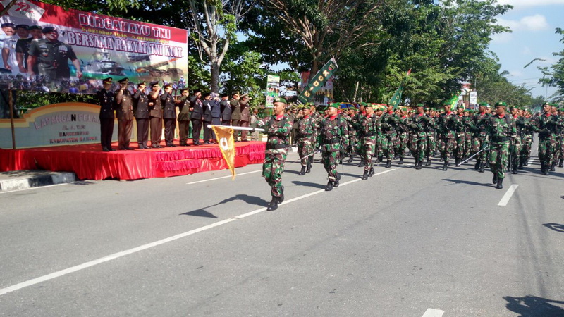 Bersama Rakyat TNI Kuat